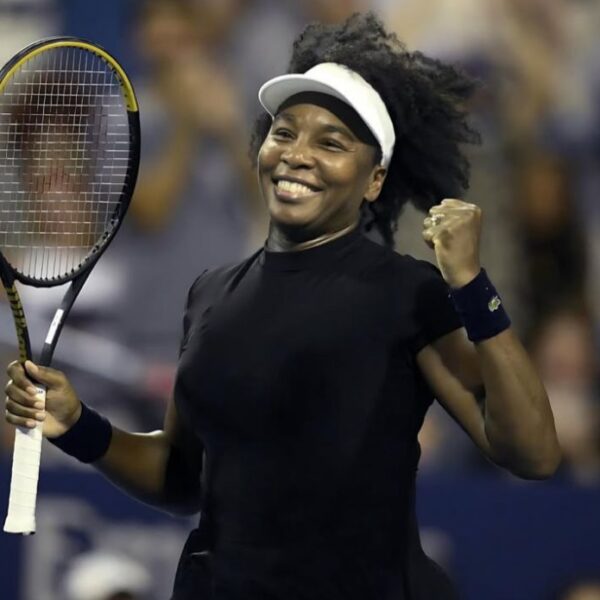 Venus Williams Debuta con Victoria en Dobles de Washington