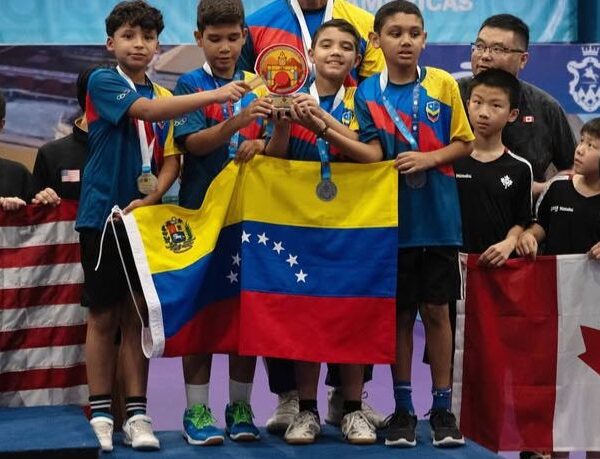 ¡Venezuela en el podio! El talento Sub-11 de tenis de mesa se viste de bronce en Guatemala
