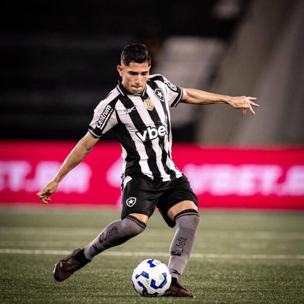 Savarino suplente en la eliminación del Botafogo