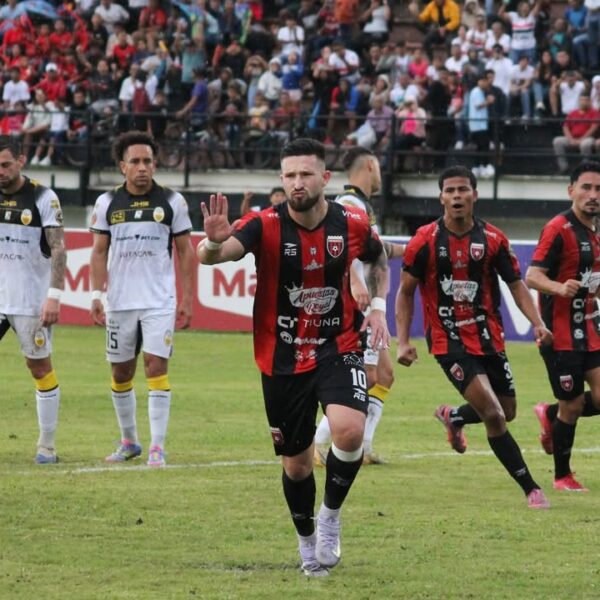 Derrota del Táchira que lo baja al tercer puesto